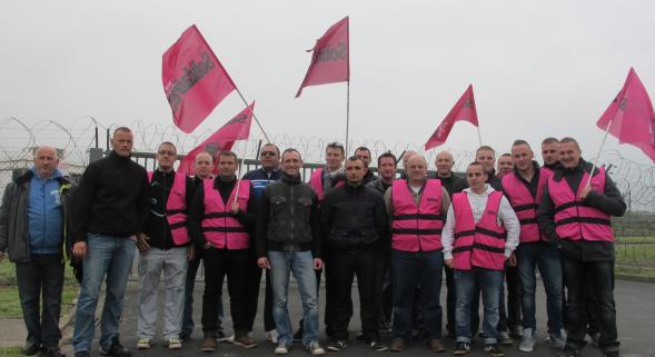 Grève des camarades de l'entreprise ASI (MAIN SÉCURITÉ) sur le site «EUROTUNNEL» 